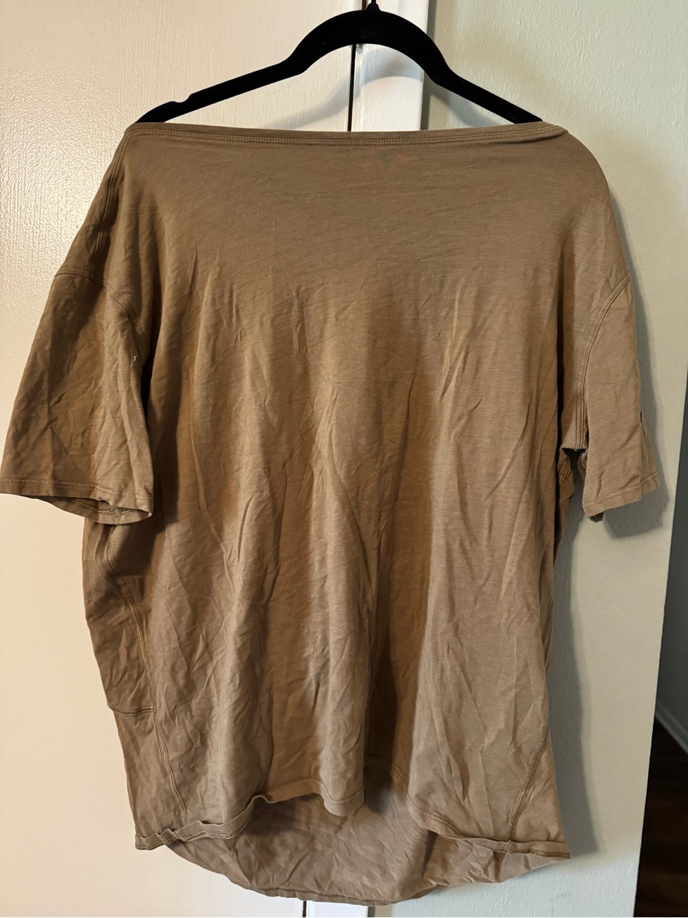 Lululemon Women’s Boat Neck T-Shirt
